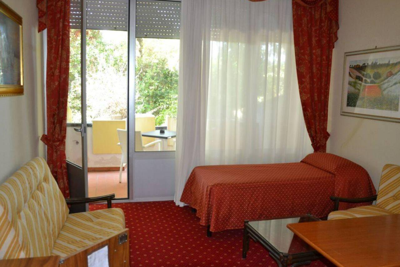 Park Hotel Ravenna Marina di Ravenna Buitenkant foto