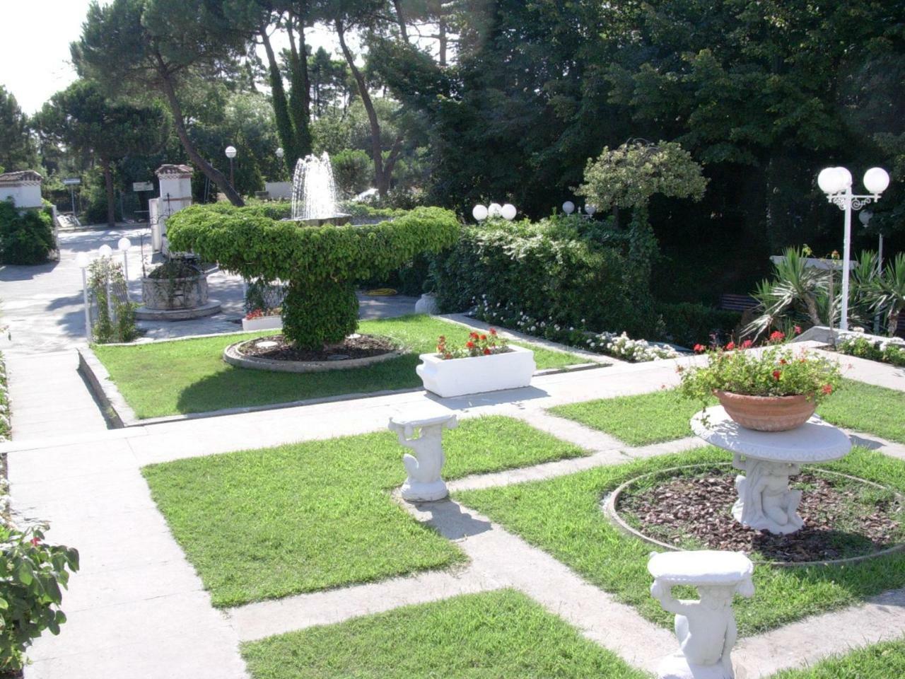 Park Hotel Ravenna Marina di Ravenna Buitenkant foto