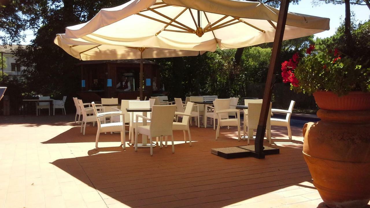 Park Hotel Ravenna Marina di Ravenna Buitenkant foto